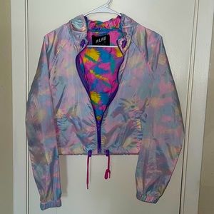 Alab size: Small cropped rain jacket